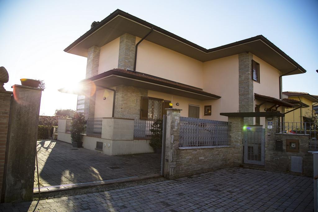 B&B Nuovo Paradiso Pescia Extérieur photo